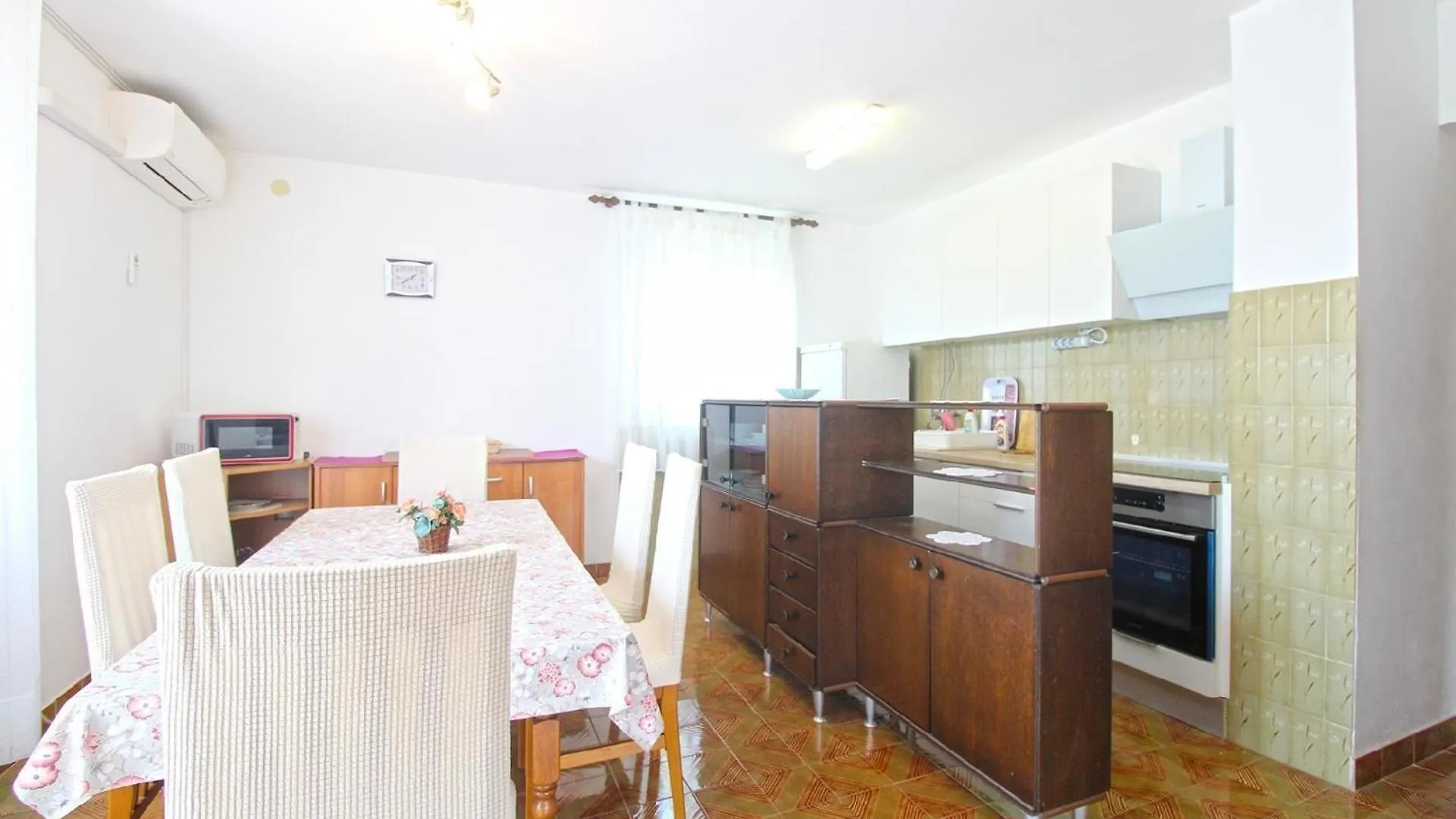 Apartment Ferienwohnung Fuer 6 Personen Ca 110 Qm In Banjole, Istrien Istrische Riviera